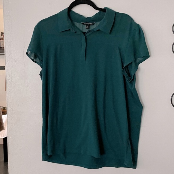 Banana Republic top - Picture 1 of 3